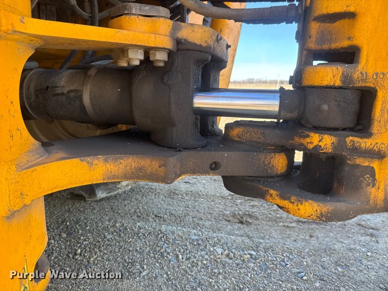 image for item ET4476 2009 JCB 3CX backhoe