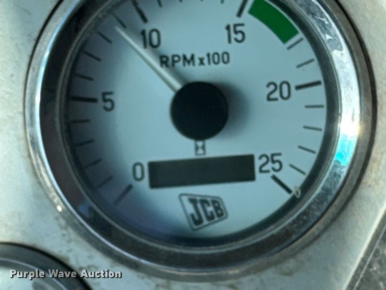 image for item ET4476 2009 JCB 3CX backhoe