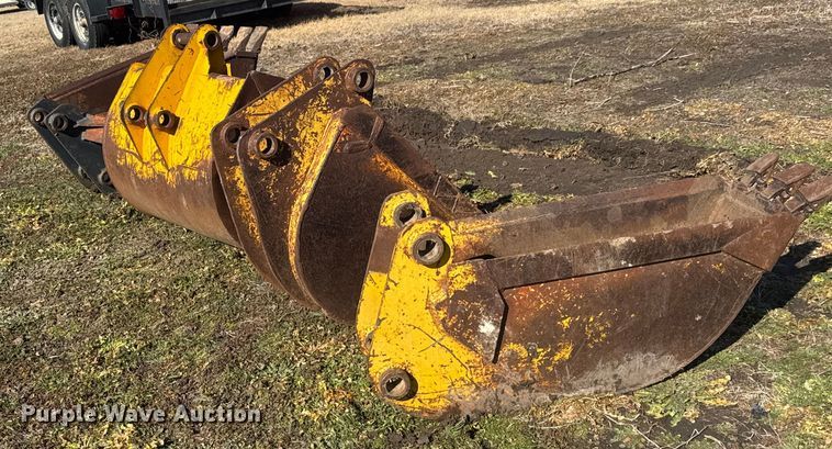 image for item ET4476 2009 JCB 3CX backhoe