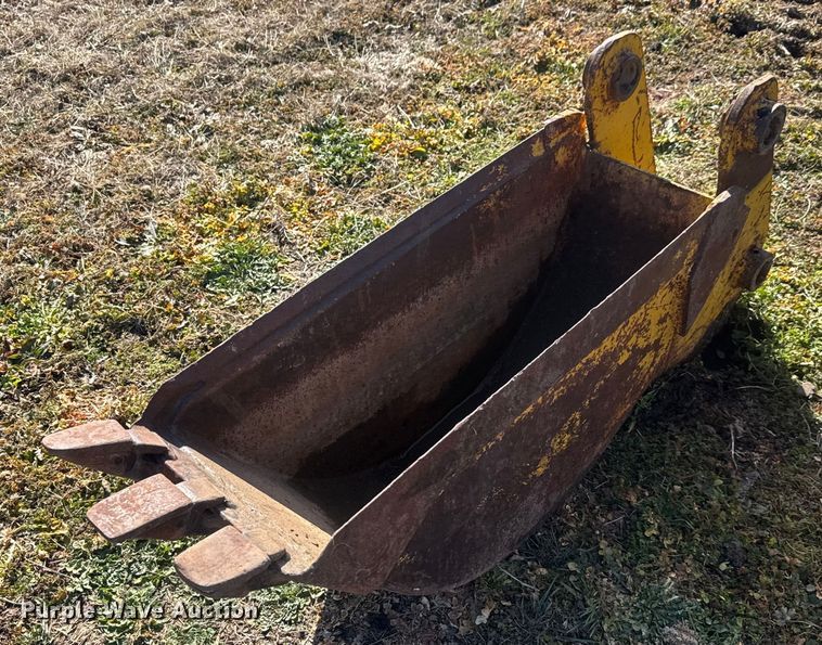 image for item ET4476 2009 JCB 3CX backhoe