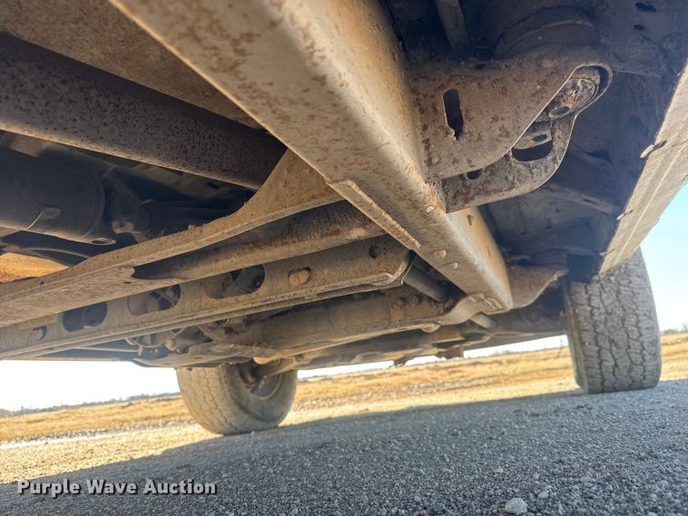 image for item ET4477 2006 Chevrolet Silverado 1500 Crew Cab pickup truck