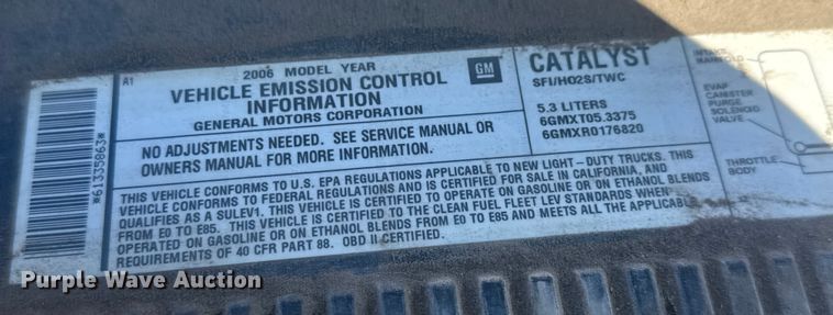 image for item ET4477 2006 Chevrolet Silverado 1500 Crew Cab pickup truck