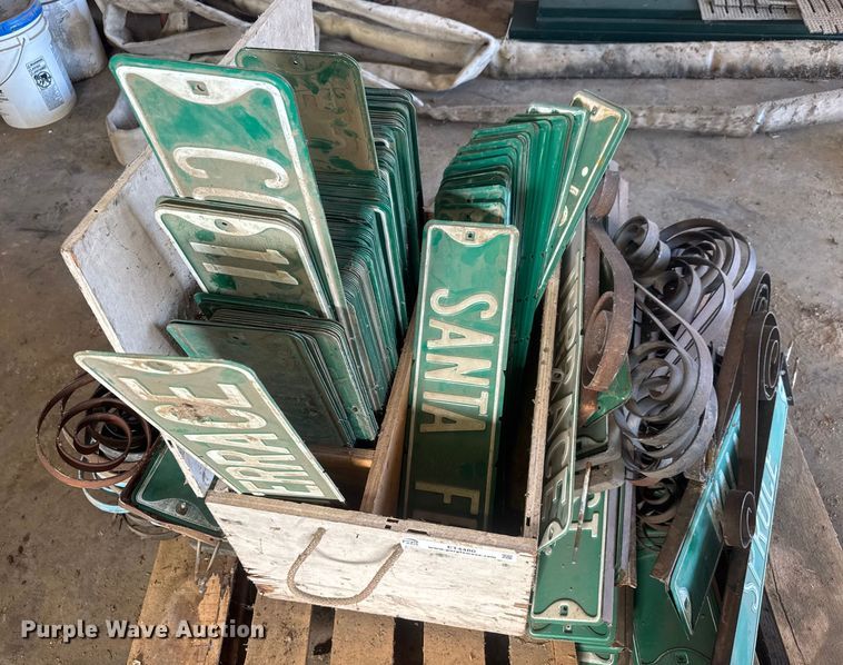 image for item ET4480 Street signs