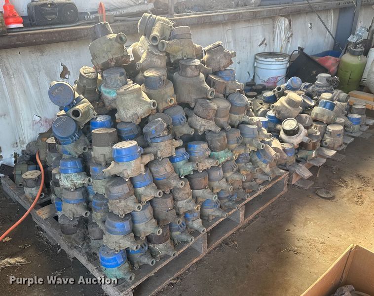 image for item ET4482 Approximately 300 water meters