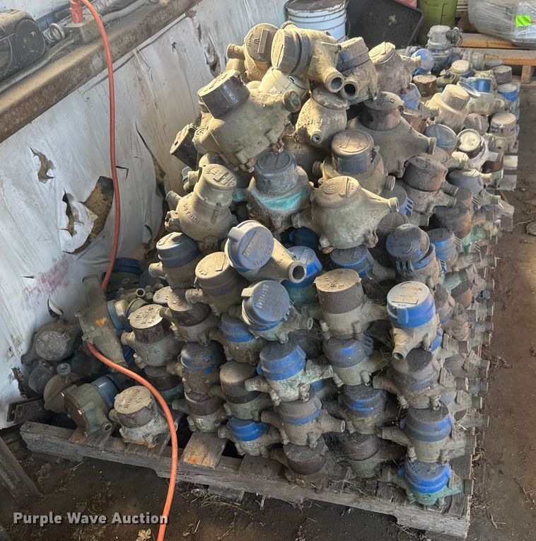 image for item ET4482 Approximately 300 water meters