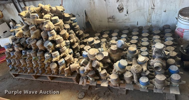 image for item ET4482 Approximately 300 water meters