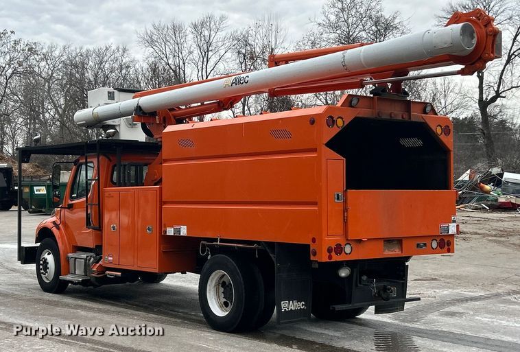 image for item ET6887 2013 Freightliner Business Class M2 forestry bucket truck