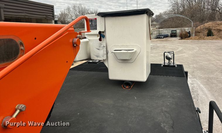 image for item ET6887 2013 Freightliner Business Class M2 forestry bucket truck