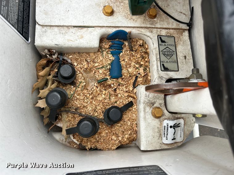 image for item ET6887 2013 Freightliner Business Class M2 forestry bucket truck