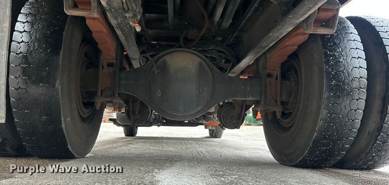 image for item ET6887 2013 Freightliner Business Class M2 forestry bucket truck