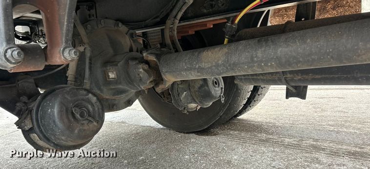 image for item ET6887 2013 Freightliner Business Class M2 forestry bucket truck