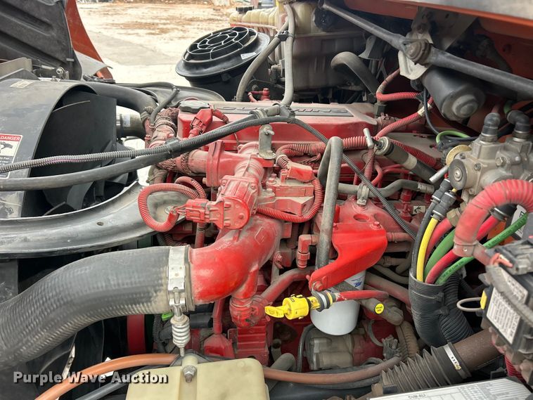 image for item ET6887 2013 Freightliner Business Class M2 forestry bucket truck