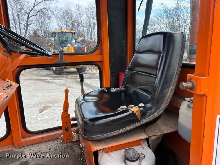 image for item ET6888 1997 Waldon SweepMaster II broom