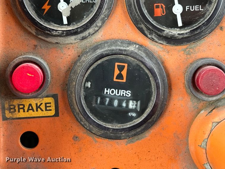 image for item ET6888 1997 Waldon SweepMaster II broom