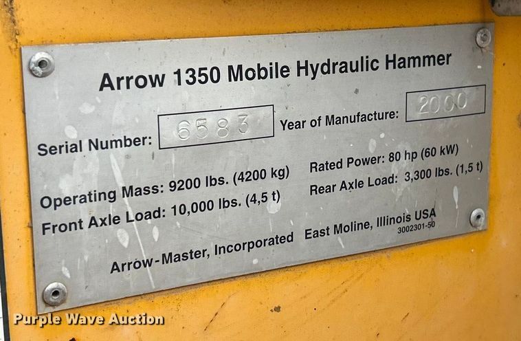 image for item ET6889 2000 Arrow 1350 breaker