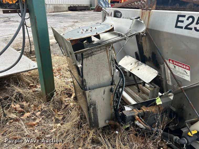 image for item ET6890 HI-Way E2500 spreader