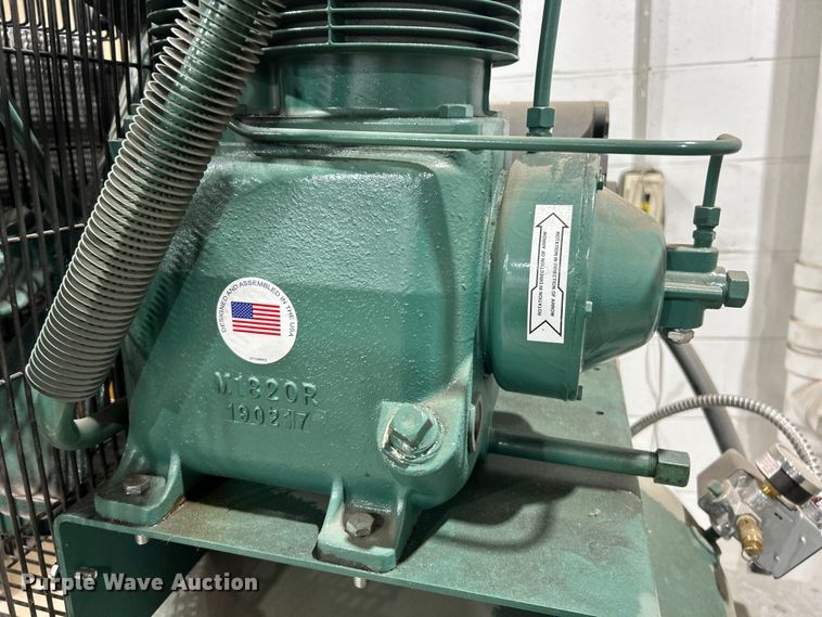 image for item ET6892 Champion VR7F-8 air compressor