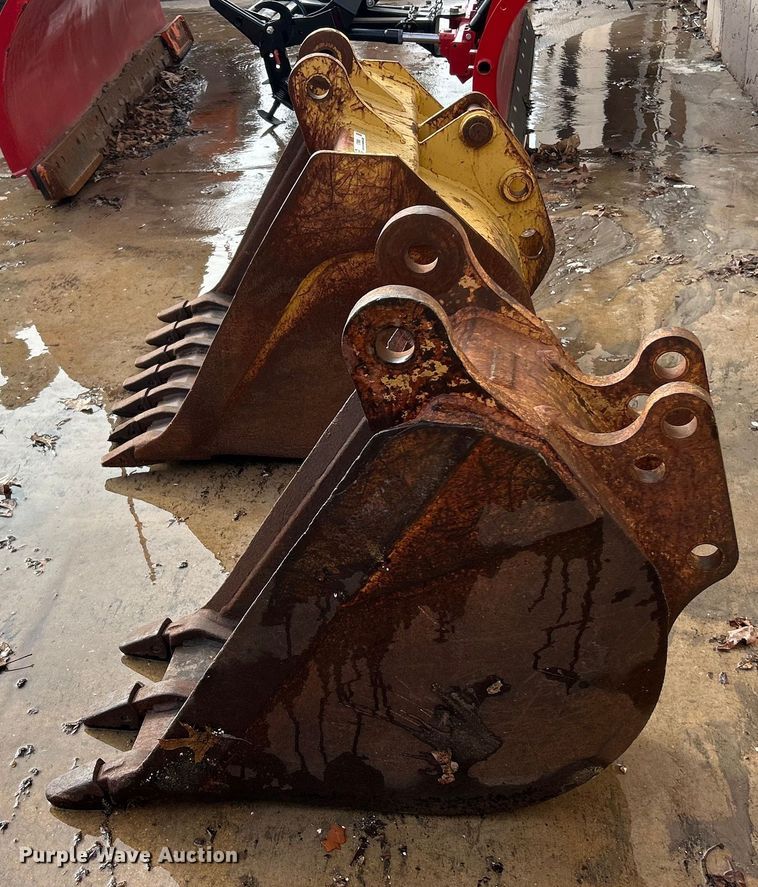 image for item ET6893 (2) backhoe buckets