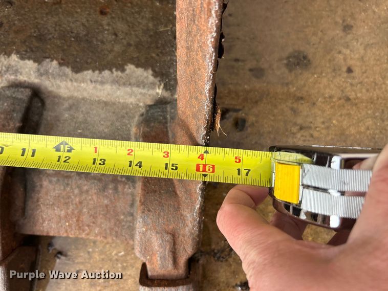 image for item ET6893 (2) backhoe buckets