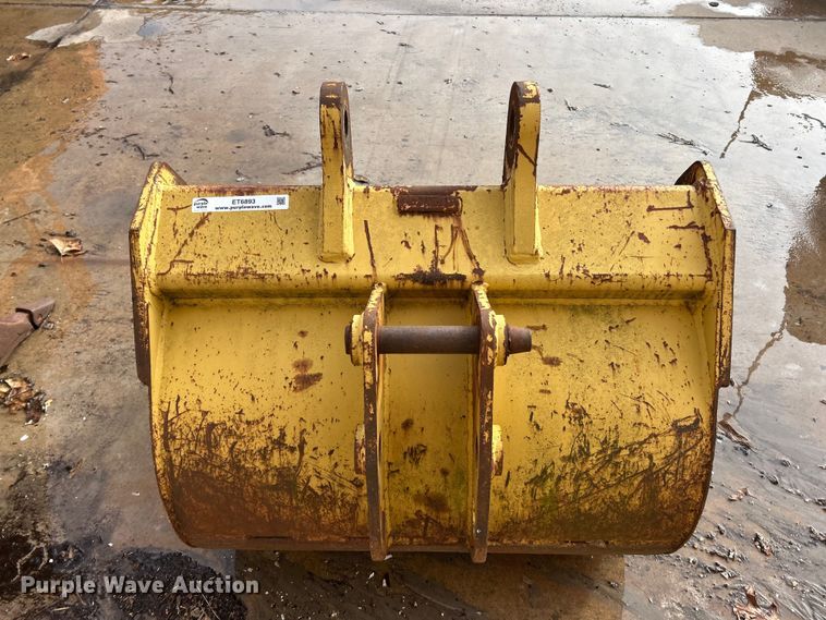 image for item ET6893 (2) backhoe buckets