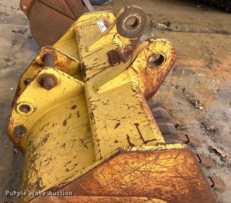 image for item ET6893 (2) backhoe buckets