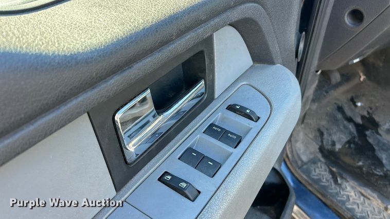 image for item ET6914 2014 Ford F150 XL  Ext. Cab pickup truck