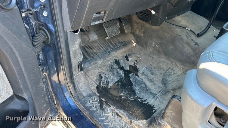 image for item ET6914 2014 Ford F150 XL  Ext. Cab pickup truck