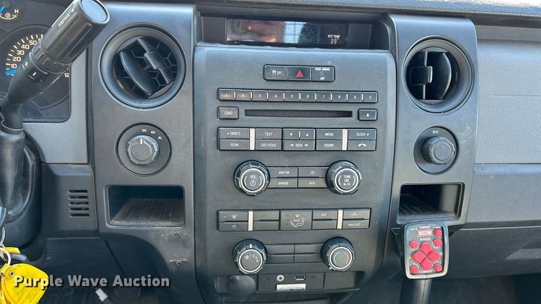 image for item ET6914 2014 Ford F150 XL  Ext. Cab pickup truck