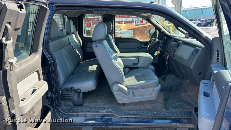 image for item ET6914 2014 Ford F150 XL  Ext. Cab pickup truck
