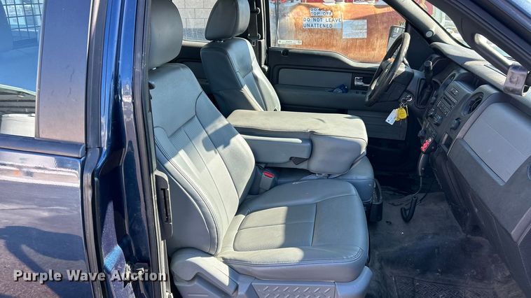 image for item ET6914 2014 Ford F150 XL  Ext. Cab pickup truck