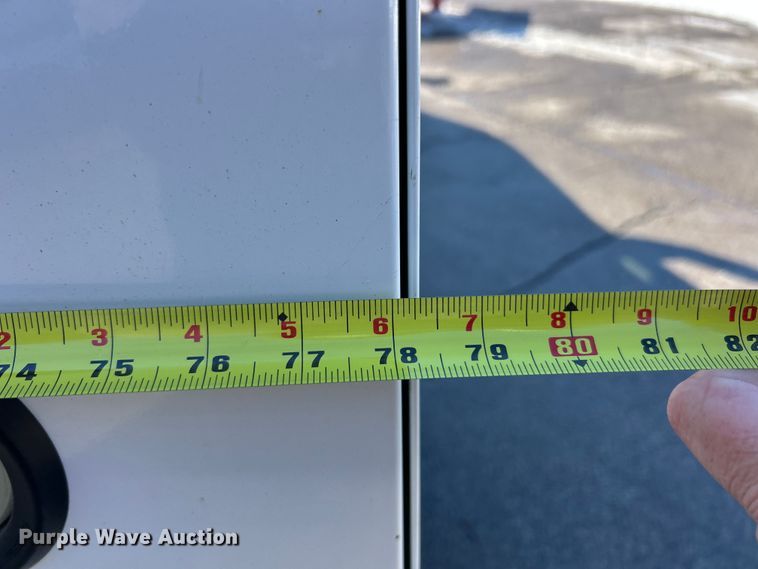 image for item ET6915 2014 Ford F250  Super Duty XL utility bed pickup truck