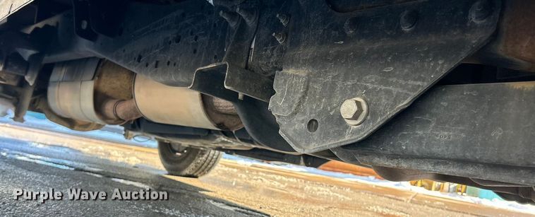 image for item ET6915 2014 Ford F250  Super Duty XL utility bed pickup truck