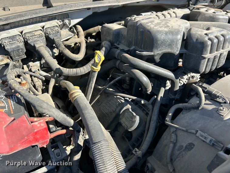 image for item ET6915 2014 Ford F250  Super Duty XL utility bed pickup truck