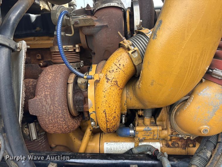 image for item ET7500 2007 Peterbilt 379 semi truck