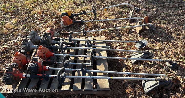 image for item EU0286 Lawn equipment