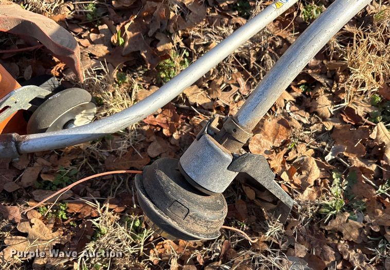 image for item EU0286 Lawn equipment