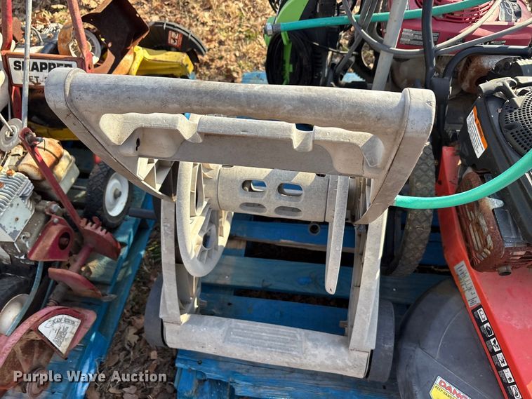 image for item EU0287 Pressure washers