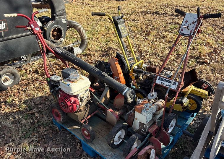 image for item EU0288 Lawn equipment