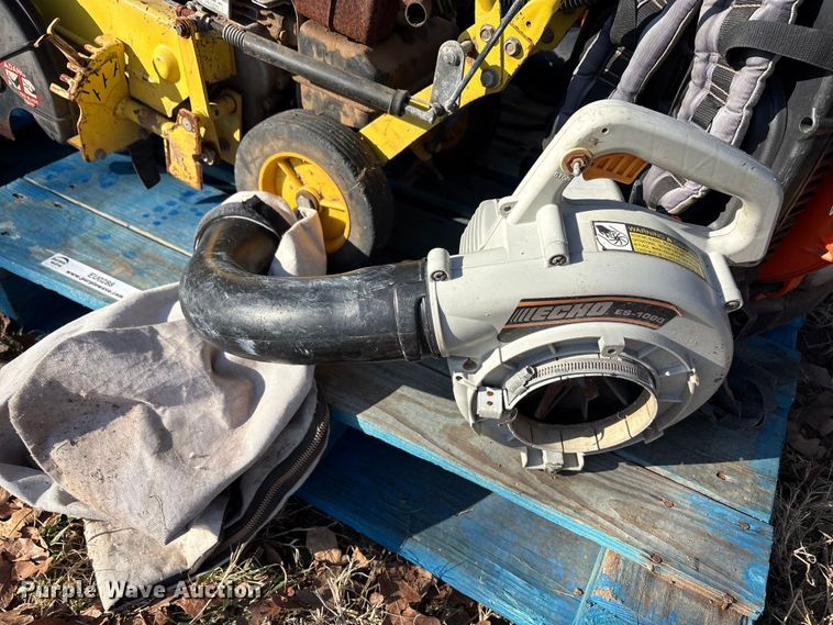 image for item EU0288 Lawn equipment