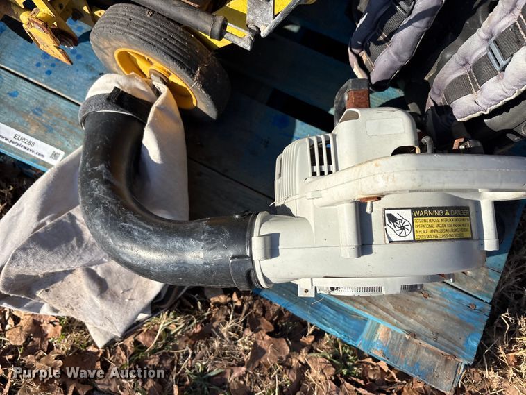 image for item EU0288 Lawn equipment