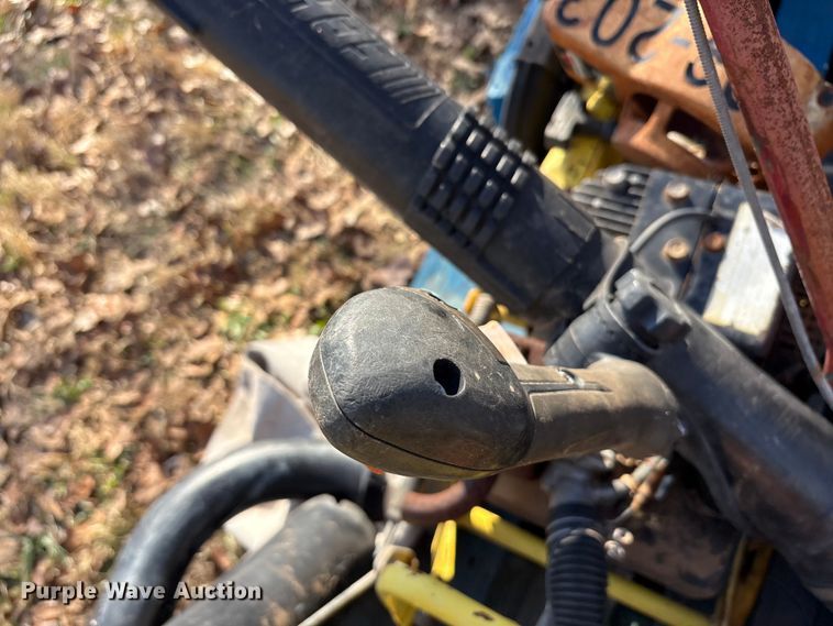 image for item EU0288 Lawn equipment