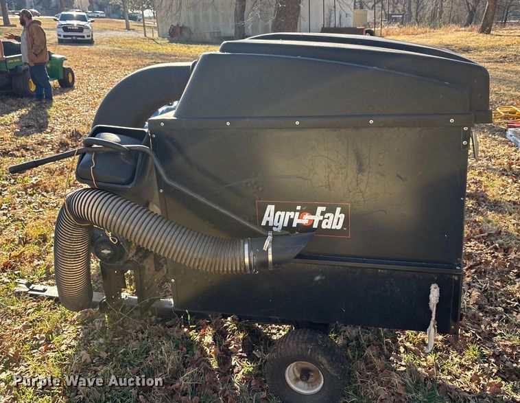 image for item EU0289 Agri Fab leaf vacuum 