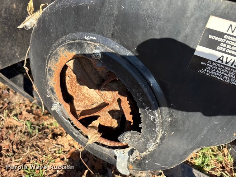 image for item EU0289 Agri Fab leaf vacuum 