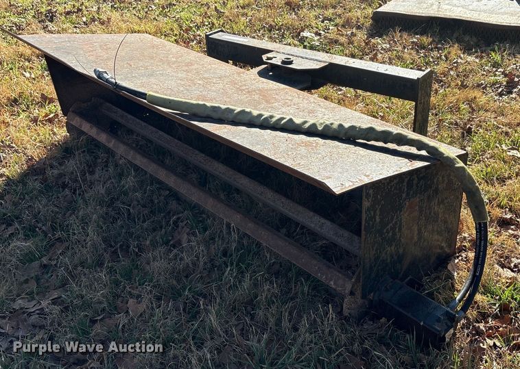 image for item EU0292 Skid steer broom