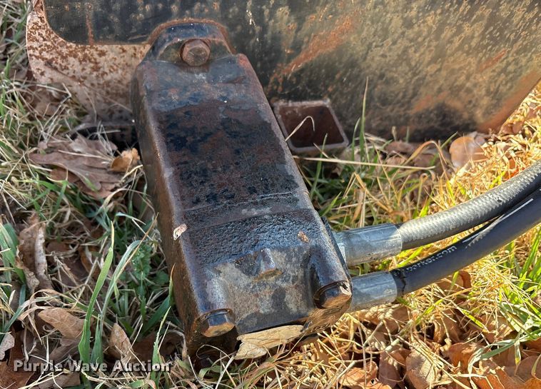 image for item EU0292 Skid steer broom