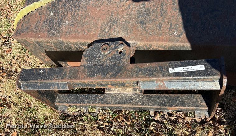 image for item EU0292 Skid steer broom