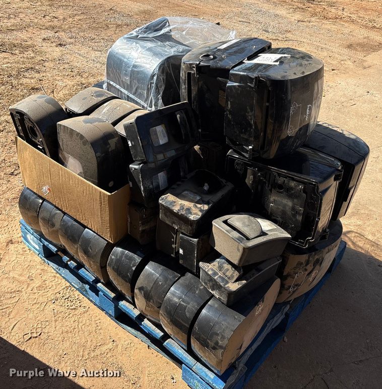 image for item EU0296 Office supplies