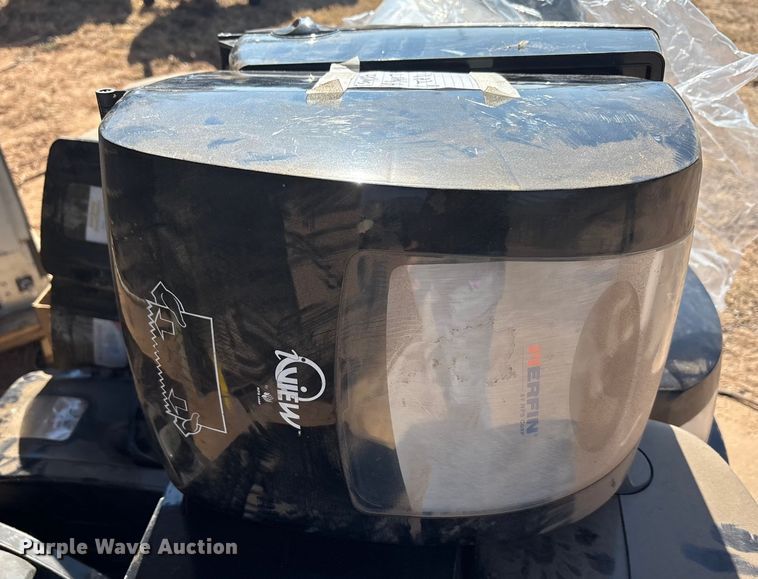 image for item EU0296 Office supplies