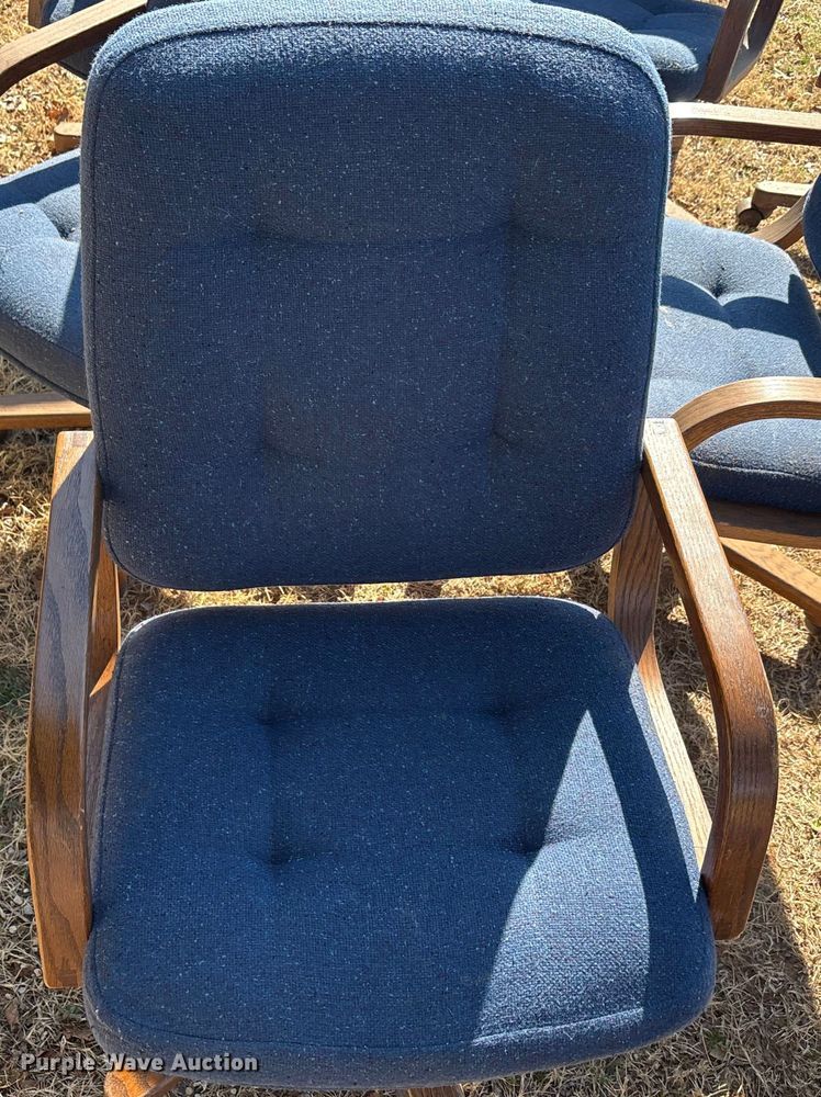 image for item EU0298 (10) office chairs