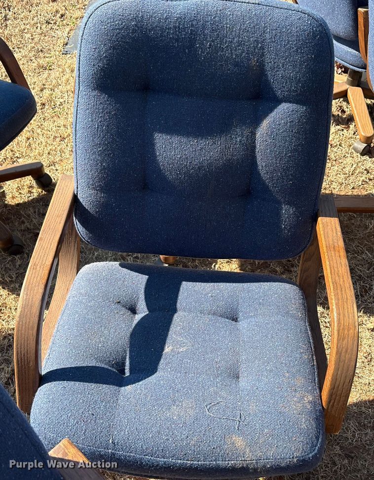 image for item EU0298 (10) office chairs